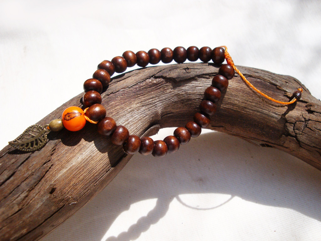 japa_mala_pulsera_espiritual_natural_hoja